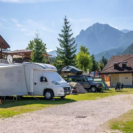 Camping Al Plan Dolomites 산 비질리오 디 마레베
