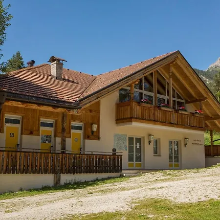 Camping Al Plan Dolomites *