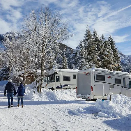 Camping Al Plan Dolomites 산 비질리오 디 마레베